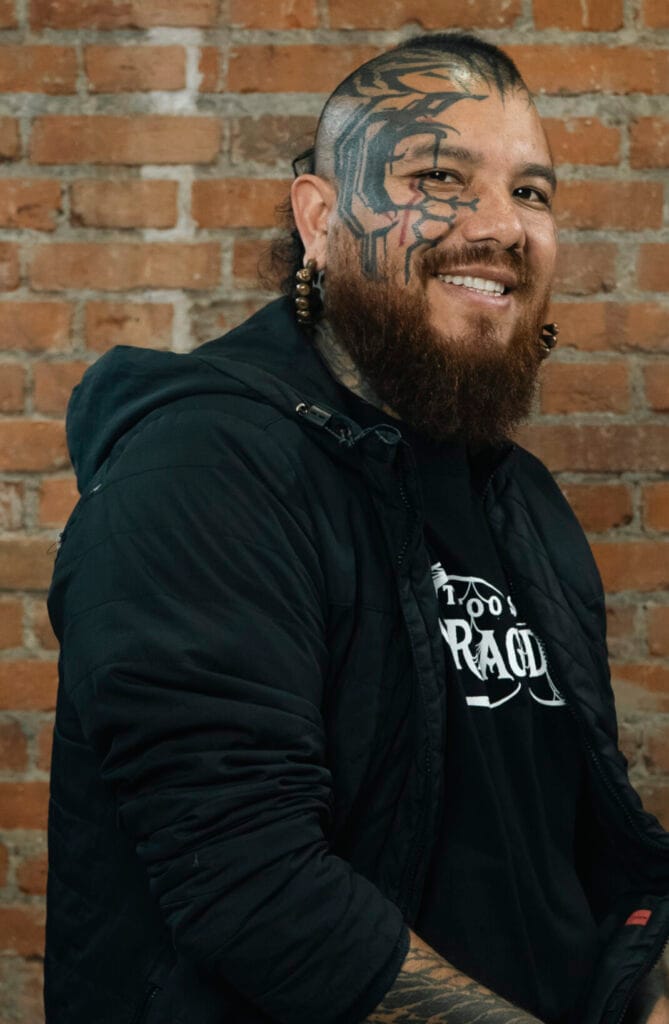 Rene Ruiz Artista en Armageddon San José