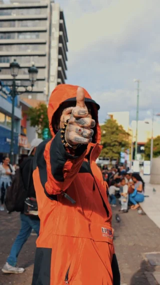 No todos entienden el caos.☄️
Nosotros lo convertimos en arte.🪄
Armageddon tattoo studio. 🧱
.
.
.
#delcaosnacelabelleza 
#armageddontattoo
#tattoostudiocr
#tattoocostarica
#sanjosetattoo 
#TattooLife
#TattooArt
#tattooculture
#InkAddict
#InkMasters
#tattoovibes
#InkStyle
#streetink